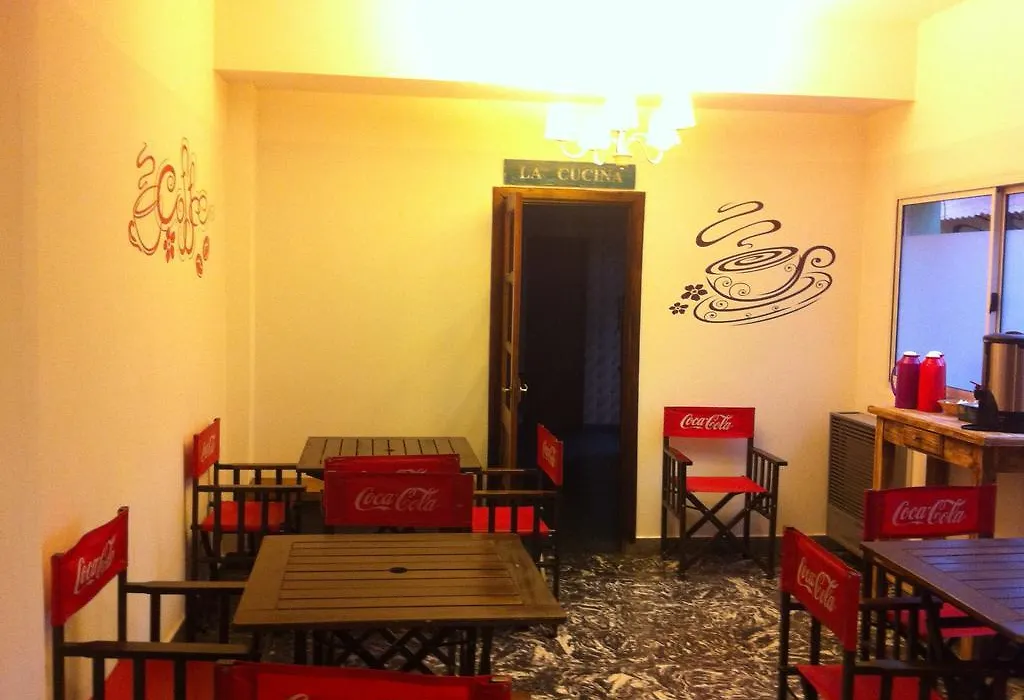 Alpino Hostel-1